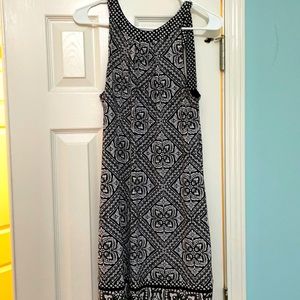 White house only worn once reversible dress!!